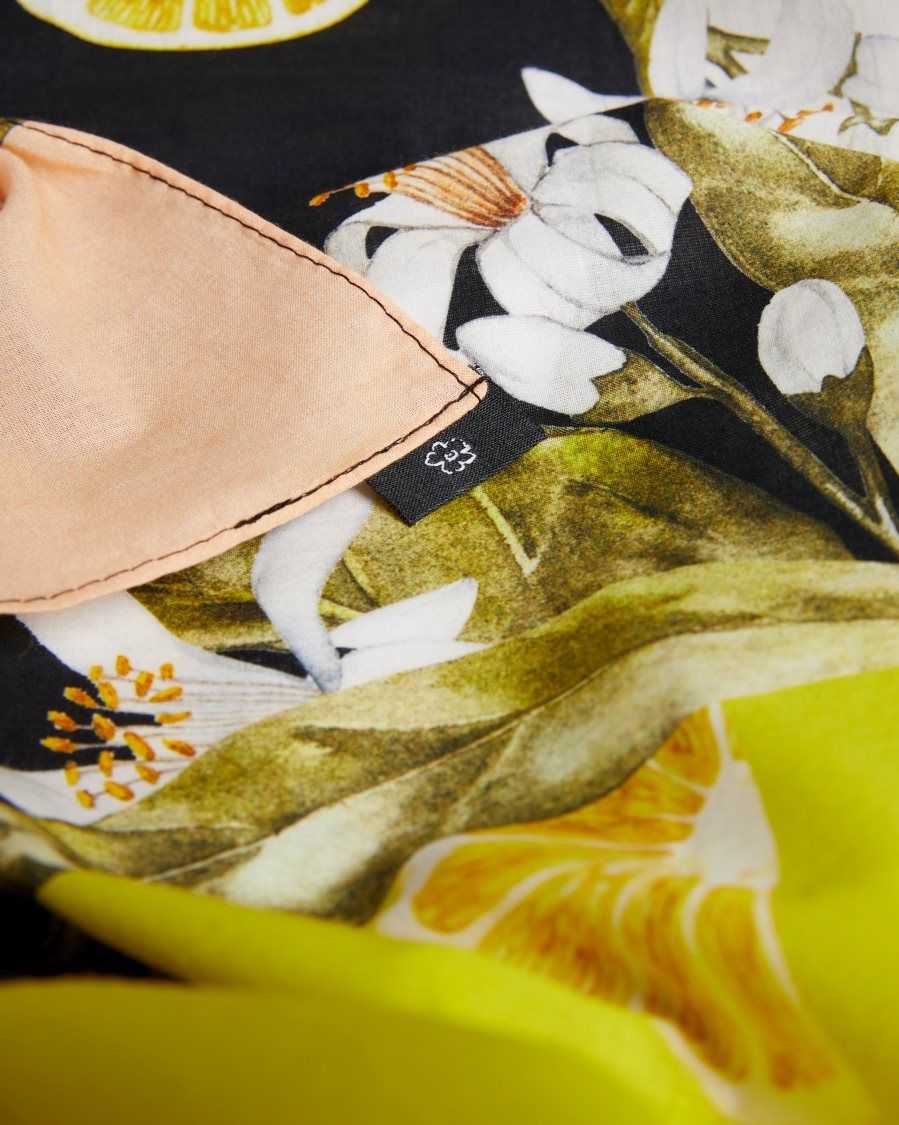 Ted Baker Abbieee Botanical Printed Beach Sarong Black | 4573219-NA