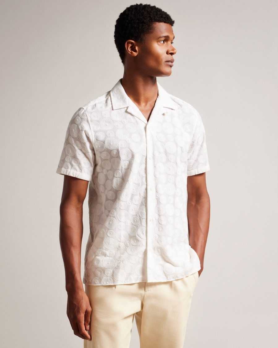 Ted Baker Allbury Short Sleeve Circle Embroidery Shirt White | 5407918-MV