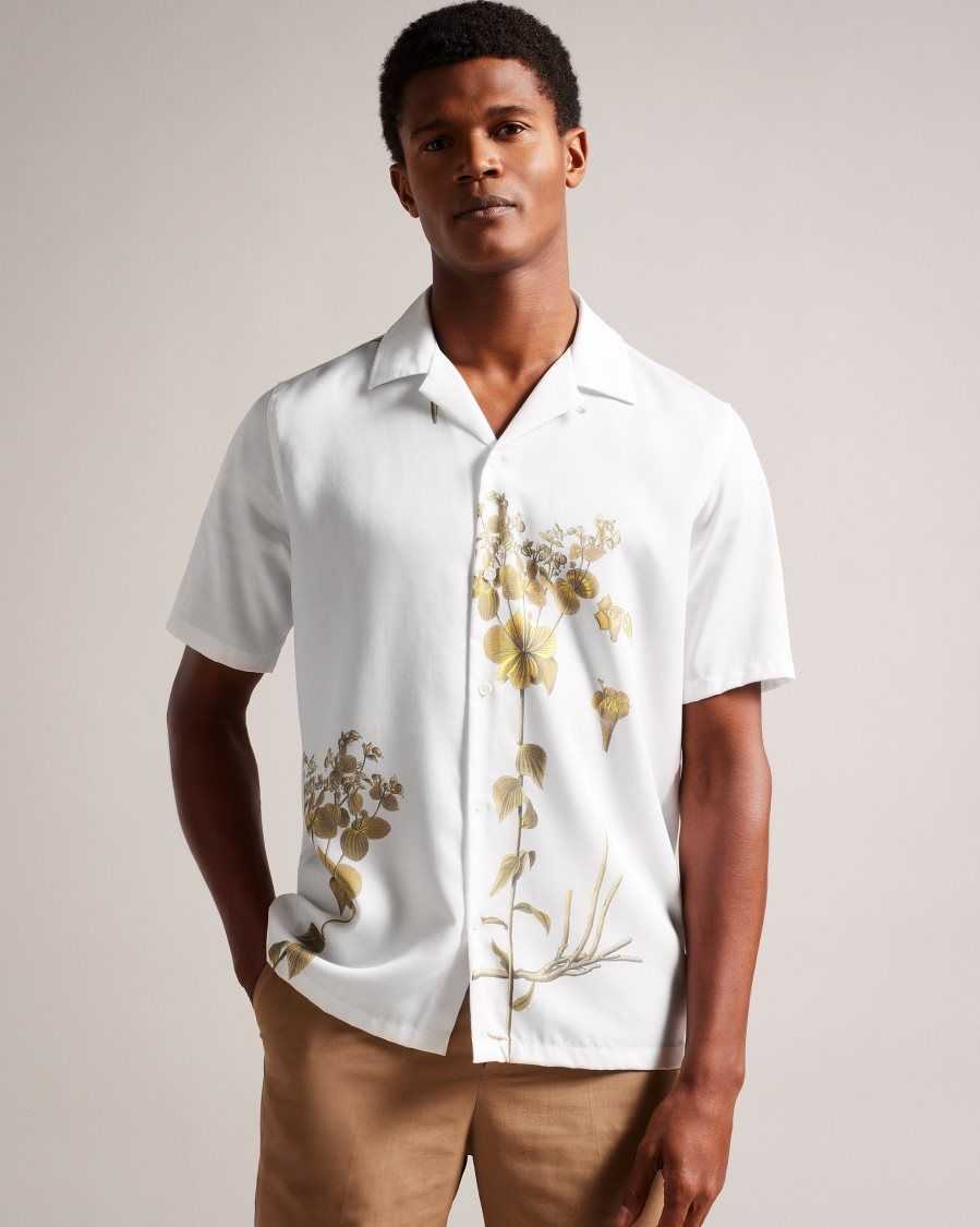 Ted Baker Bedmon Short Sleeve Botanical Print Shirt White | 2407583-BF