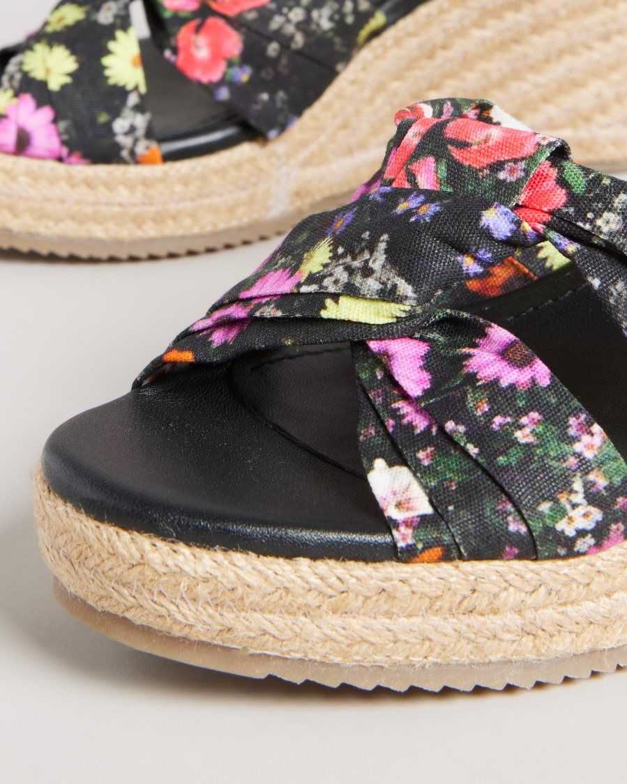 Ted Baker Cardima Floral Soft Knot Wedges Black | 4830561-DB