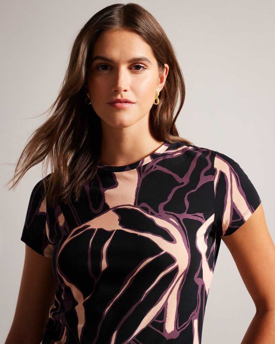 Ted Baker Chrissi Abstract Fitted T-Shirt Nude-Pink | 5826034-RJ