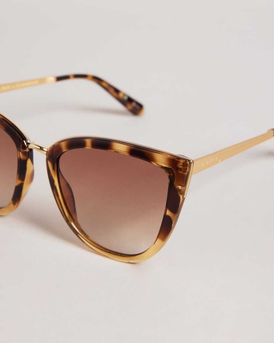 Ted Baker Doriise Cat Eye Frame Sunglasses Tortoiseshell | 3418952-FP