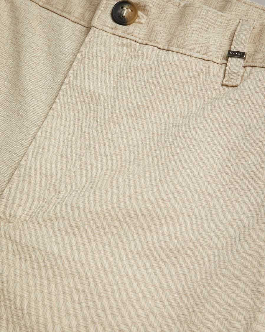 Ted Baker Gomer Regular Fit Geometric Shorts Natural | 0586291-OB