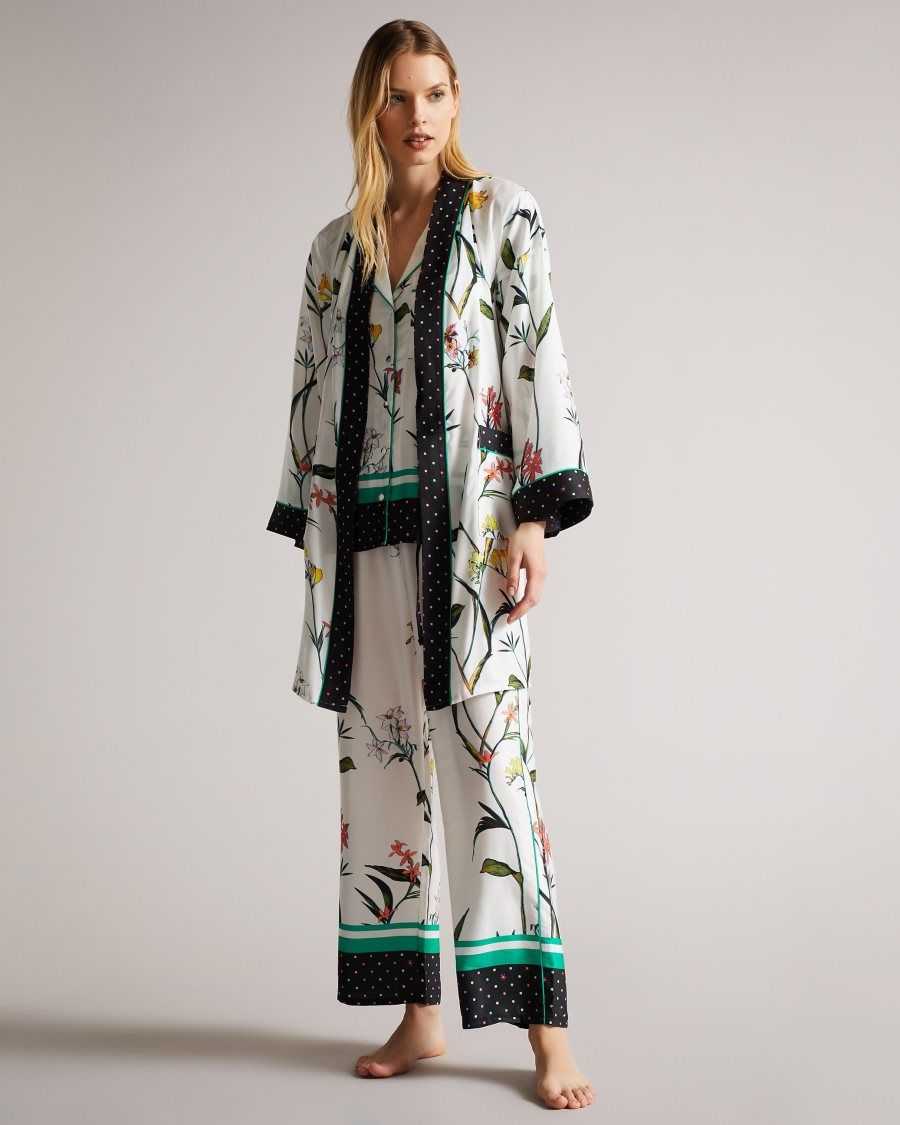 Ted Baker Ivyai Floral Robe White | 4820693-ZX