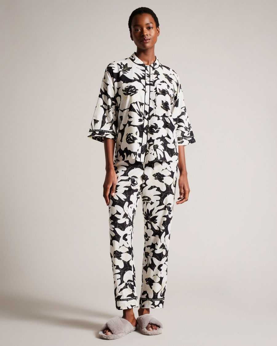 Ted Baker Lupita Floral Button Through Pyjama Set Black | 4836170-ZW