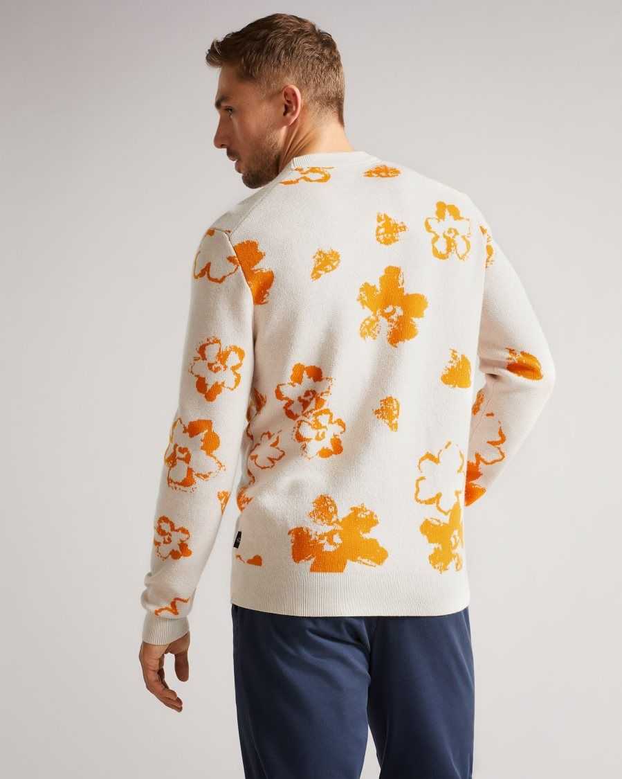 Ted Baker Sandsen Long Sleeve Flower Graphic Crew Neck Tee Natural | 4258936-WR