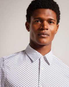 Ted Baker Willuw Long Sleeve Geometric Print Shirt White | 8943607-UX